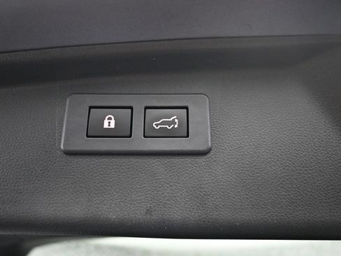Used 2020 Subaru Outback Premium AWD/4WD image 13