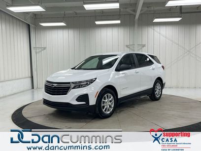 Used 2022 Chevrolet Equinox LS w/ LS Convenience Package