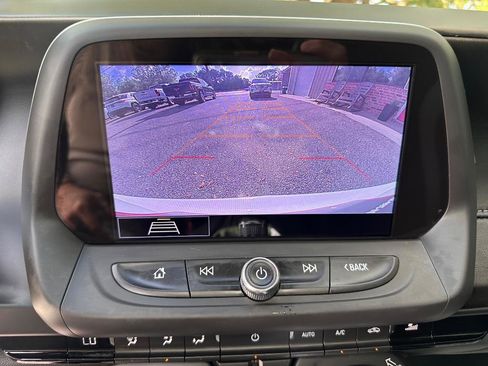 Used 2020 Chevrolet Camaro LT w/ Technology Package RWD image 14
