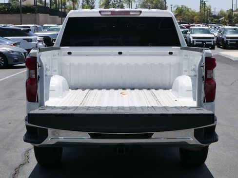 Used 2022 Chevrolet Silverado 1500 LT w/ LPO, Dark Essentials Package RWD image 6