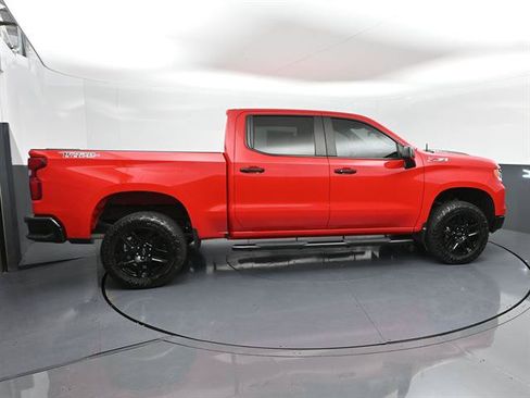 Used 2024 Chevrolet Silverado 1500 LT Trail Boss AWD/4WD image 29
