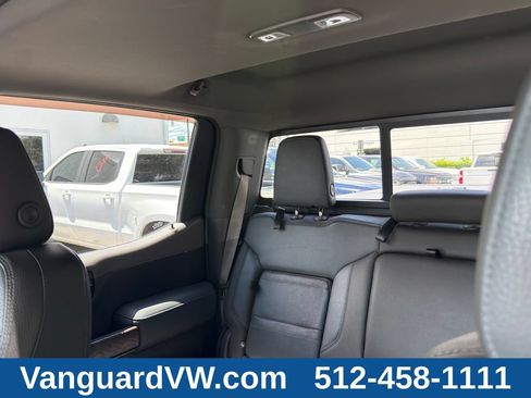 Used 2019 GMC Sierra 1500 Denali w/ Driver Alert Package II AWD/4WD image 17