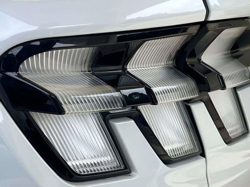Used 2022 Ford Mustang Mach-E Select AWD/4WD image 25