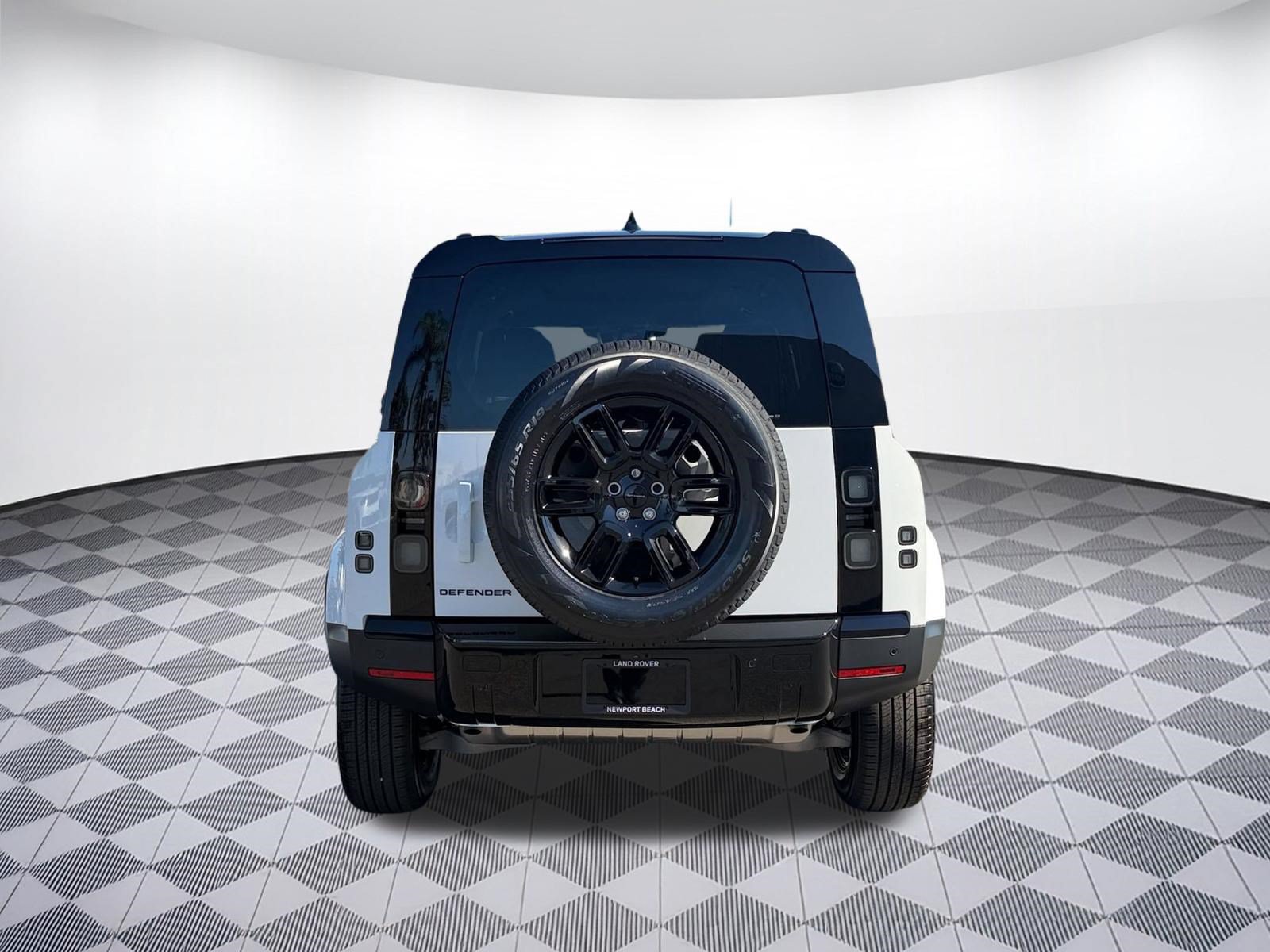 New 2026 Land Rover Defender 110 S AWD/4WD image 10