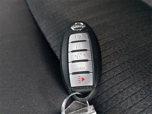 Used 2019 Nissan Altima 2.5 SV image 34