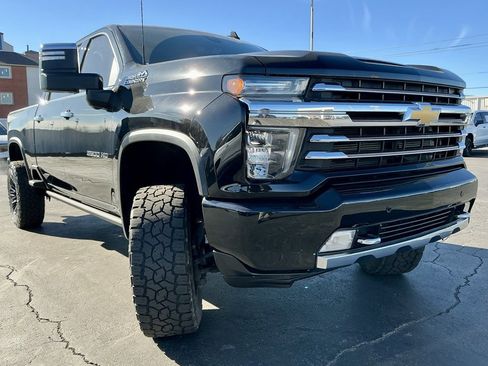 Used 2023 Chevrolet Silverado 2500 High Country w/ LPO, Hitch Package image 2