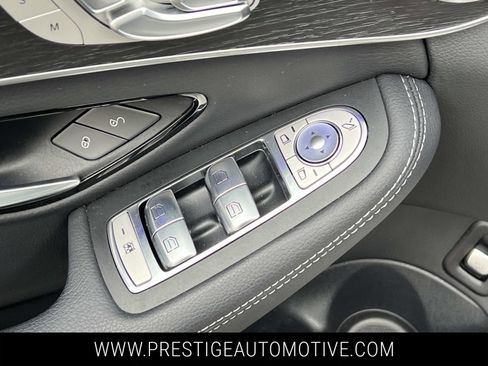 Used 2021 Mercedes-Benz C 300 4MATIC Sedan image 16