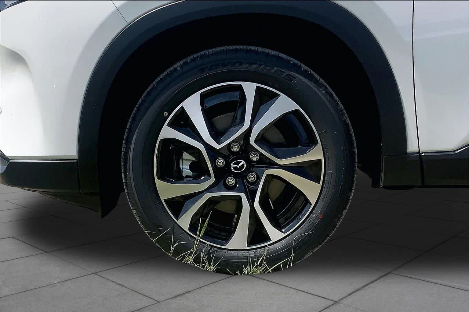 New 2026 MAZDA CX-5 Preferred AWD/4WD image 17