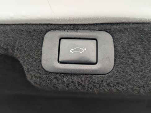 Used 2020 Lexus LS 500h AWD w/ Luxury Package image 14