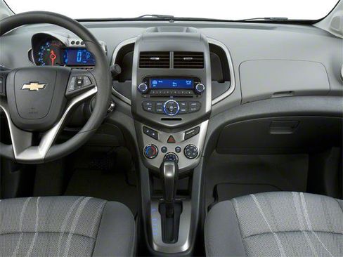 Used 2012 Chevrolet Sonic LT FWD image 10