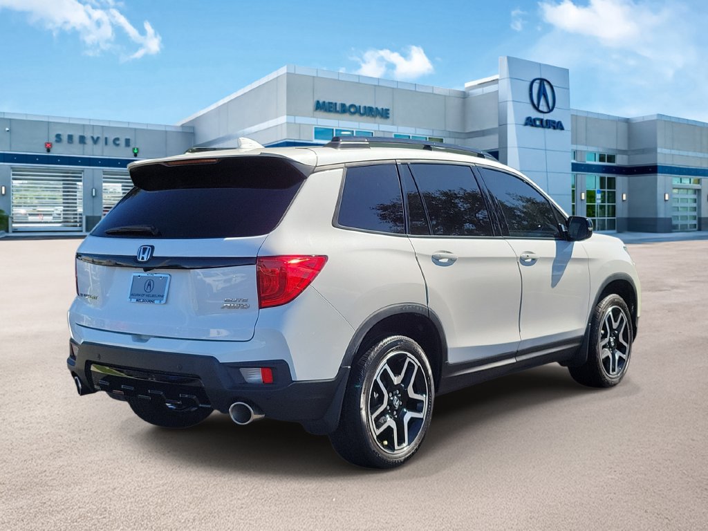 Used 2023 Honda Passport Elite image 6