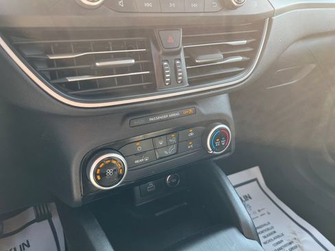 Used 2021 Ford Escape S AWD/4WD image 19