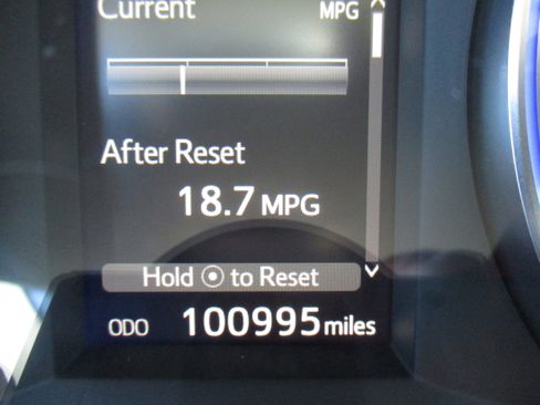 Used 2016 Toyota Highlander Limited image 19