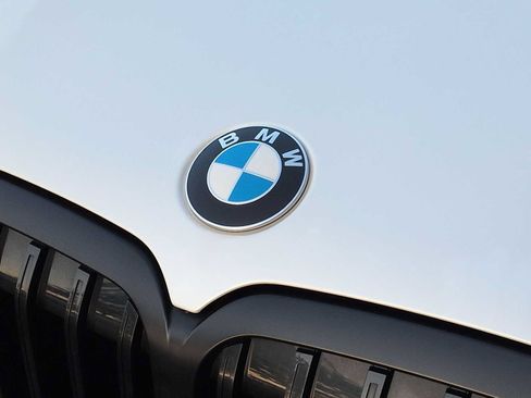 Used 2024 BMW X7 M60i w/ Executive Package AWD/4WD image 12