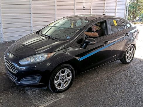 Used 2015 Ford Fiesta SE w/ Comfort Package FWD image 14