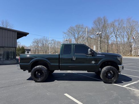 Used 2015 Ford F350 XLT image 6
