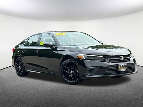 Used 2024 Honda Civic Sport image 2