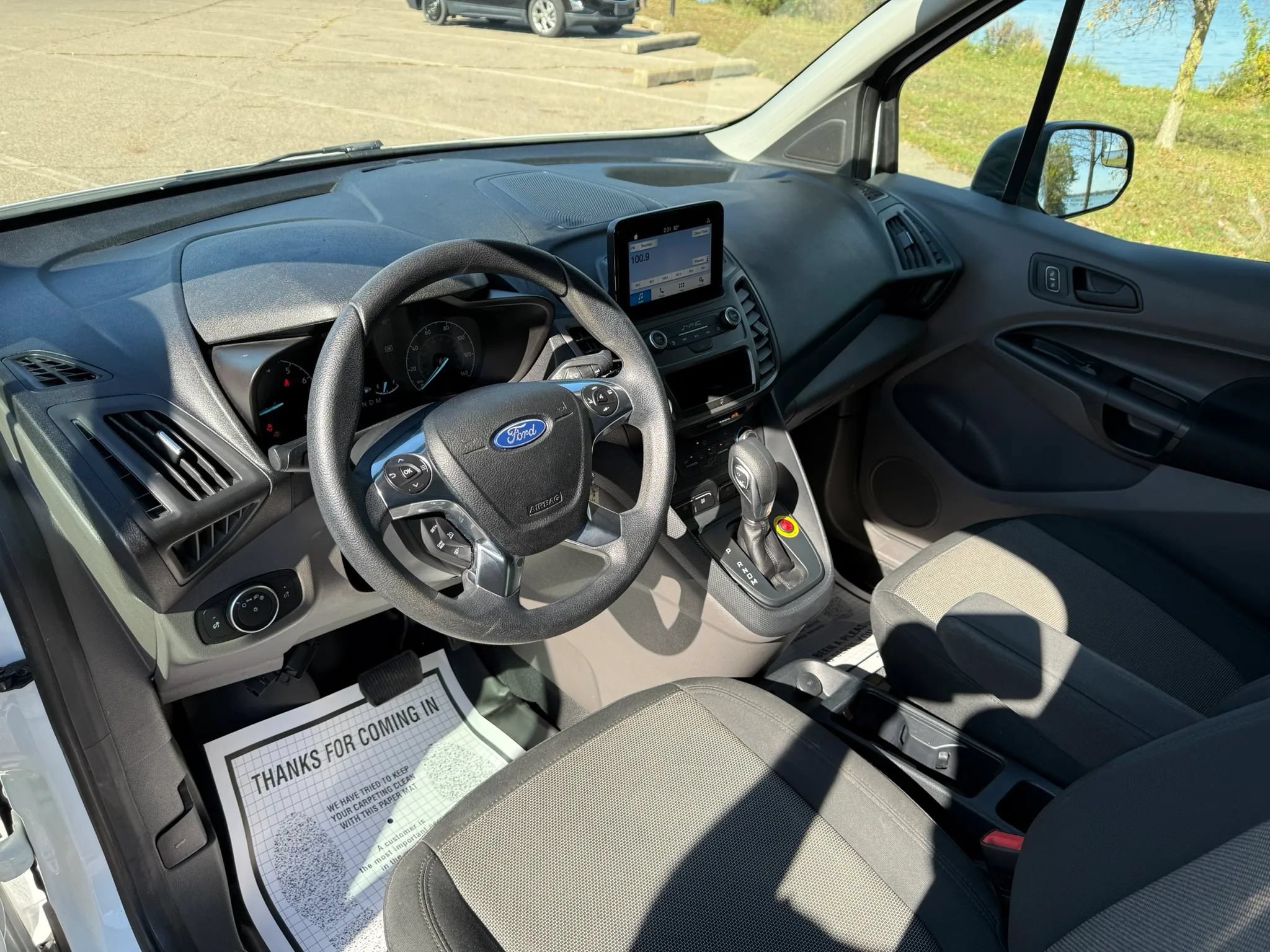 Used 2020 Ford Transit Connect XL FWD image 7