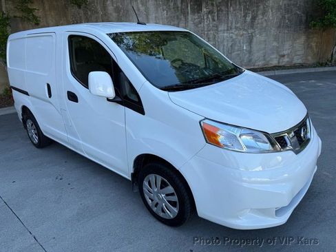 Used 2019 Nissan NV200 SV w/ Navigation Package image 3