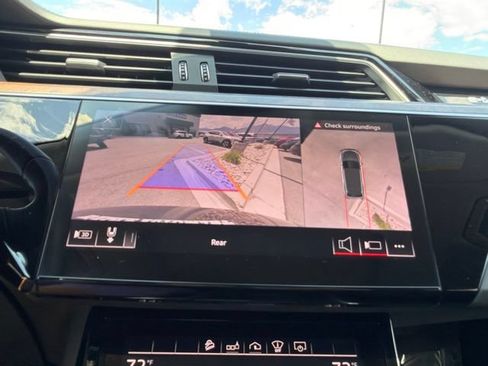Used 2019 Audi e-tron Prestige w/ Prestige Package AWD/4WD image 25