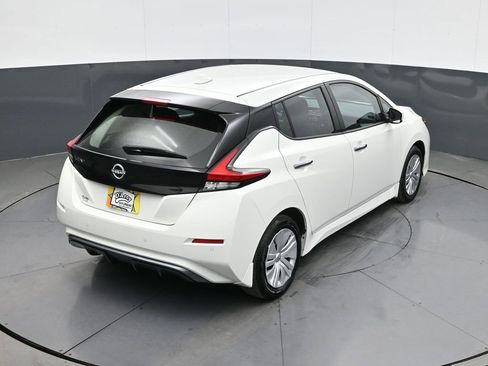 Used 2023 Nissan Leaf S image 17