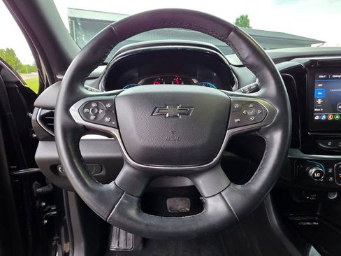 Used 2023 Chevrolet Traverse RS AWD/4WD image 15