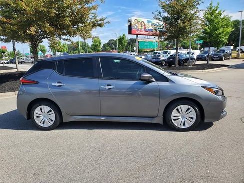 Certified 2023 Nissan Leaf S FWD image 3