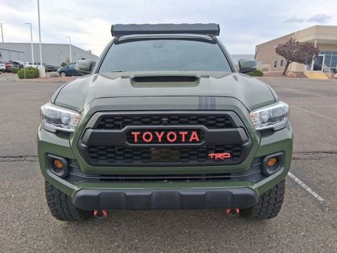 Used 2022 Toyota Tacoma TRD Off-Road w/ Technology Package image 1