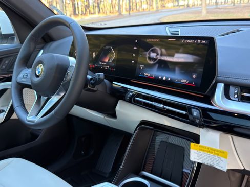 New 2026 BMW X1 xDrive28i w/ Convenience Package image 20