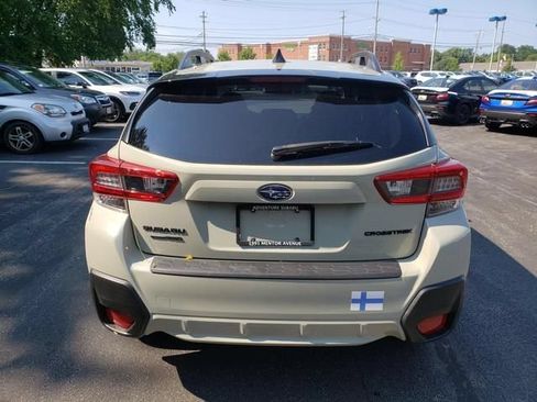 Used 2023 Subaru Crosstrek 2.0i Premium w/ Popular Package #4 AWD/4WD image 4