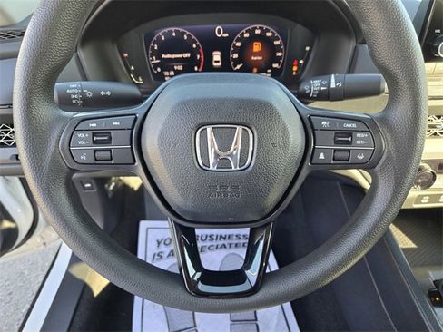 New 2025 Honda Accord LX image 17