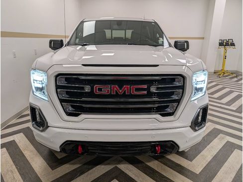 Used 2020 GMC Sierra 1500 AT4 w/ AT4 Premium Package AWD/4WD image 28