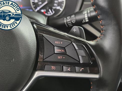 Used 2025 Nissan Altima 2.5 SR FWD image 13