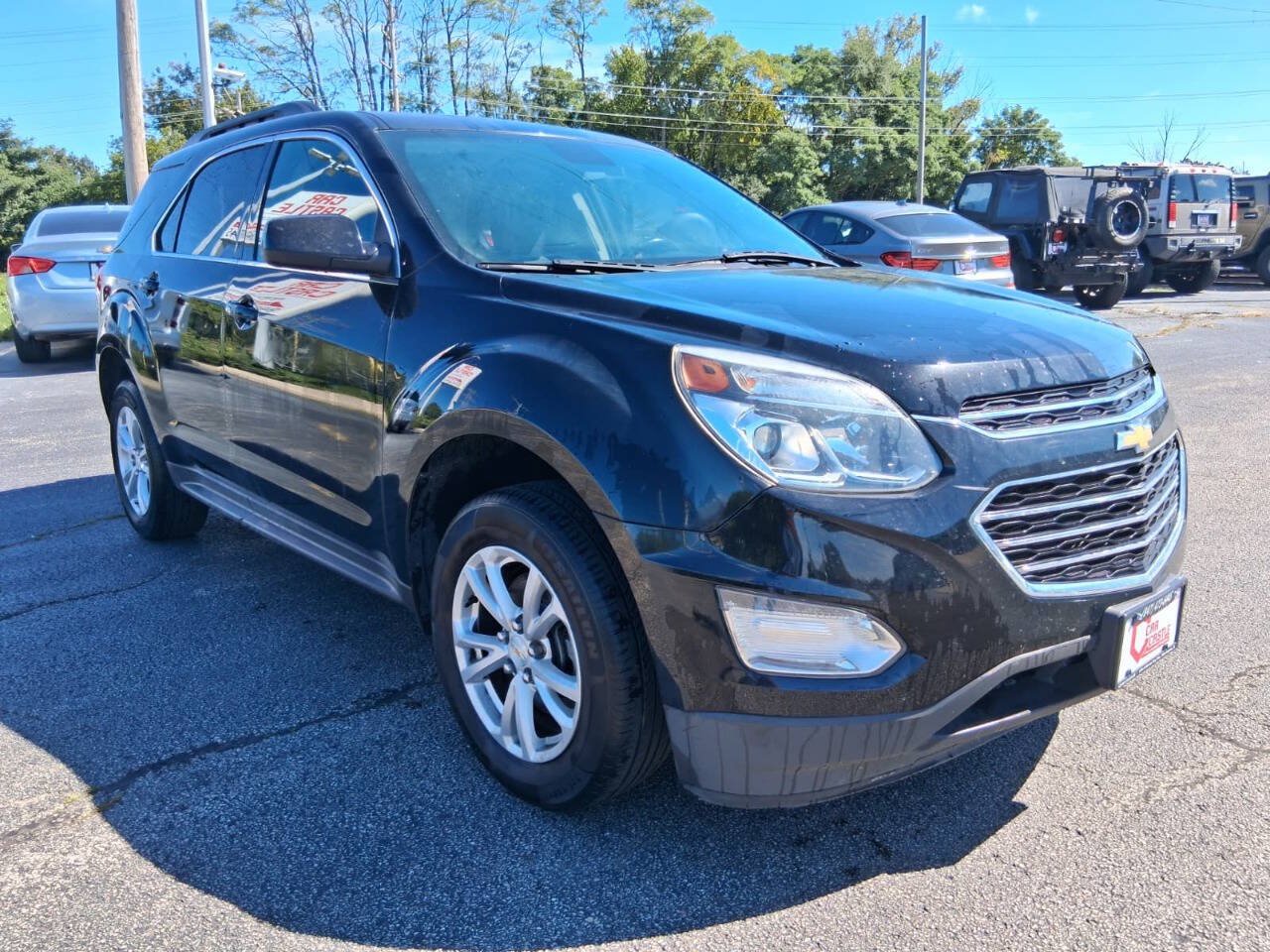 Used 2017 Chevrolet Equinox LT w/ Convenience Package FWD image 3