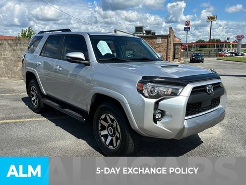 Used 2023 Toyota 4Runner TRD Off-Road Premium w/ Moonroof Package AWD/4WD image 3