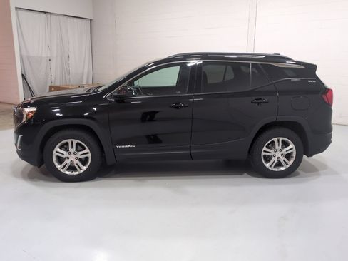 Used 2018 GMC Terrain SLE w/ Driver Convenience Package AWD/4WD image 6