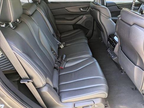 Used 2022 Acura MDX SH-AWD w/ Advance Package image 21