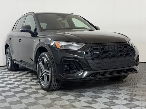 Used 2025 Audi Q5 e Premium Plus w/ Premium Plus Package AWD/4WD image 7