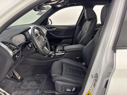 Used 2021 BMW X3 xDrive30e w/ Executive Package image 16