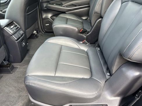 Certified 2025 Subaru Ascent Bronze Edition w/ Popular Package #2 image 15