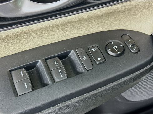 Used 2019 Honda CR-V EX-L image 15