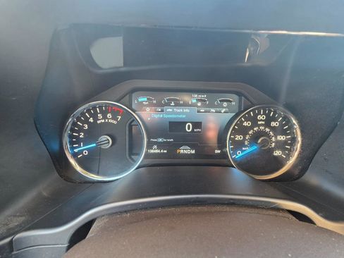 Used 2018 Ford F150 Lariat w/ Equipment Group 502A Luxury image 14