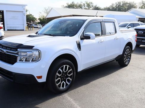 Used 2022 Ford Maverick Lariat w/ Equipment Group 500A Standard image 4