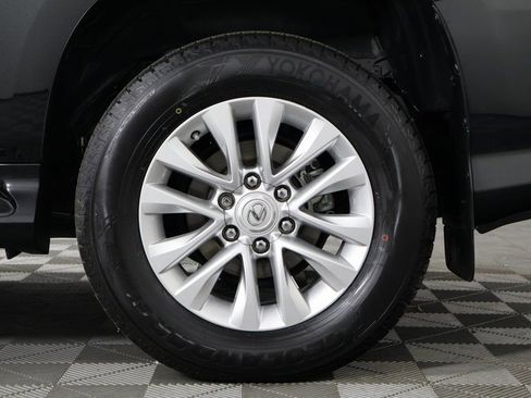 Certified 2023 Lexus GX 460 Premium image 17