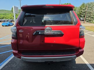 Used 2024 Toyota 4Runner TRD Off-Road AWD/4WD video 4