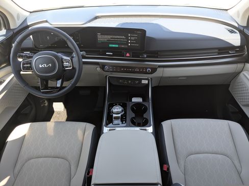 New 2026 Kia Carnival SX w/ SX Dark Edition Package FWD image 29