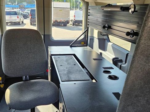 Used 2017 Ford Transit 150 XLT image 16