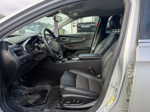 Used 2014 Chevrolet Impala LT image 3