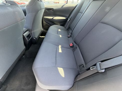 Used 2022 Toyota Corolla LE w/ Carpet Mat Package (TMS) FWD image 26