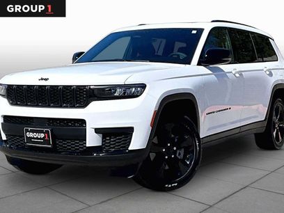 Used 2025 Jeep Grand Cherokee L Altitude